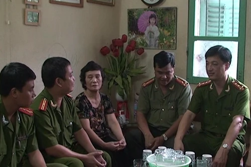 Nhiều hoạt động kỷ niệm ngày thương binh liệt sỹ của CATP Hà Nội