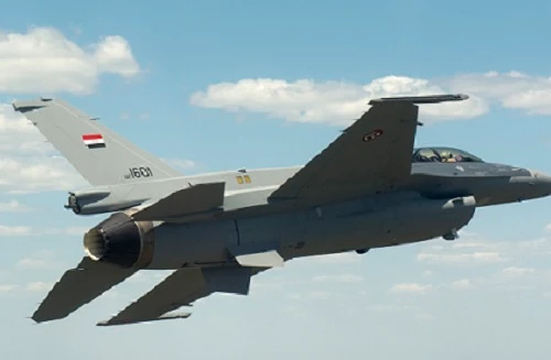 Máy bay Iraq ném bom nhầm vào quân mình, hàng chục người thương vong