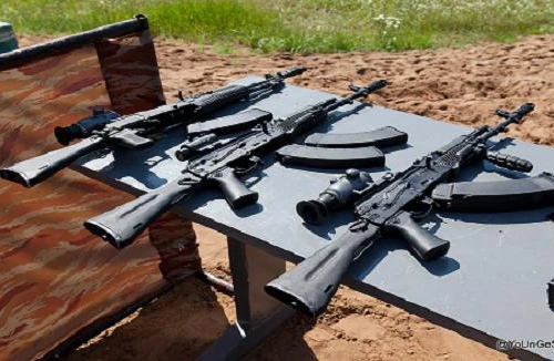 Anh-Nga ký thỏa thuận lịch sử, cho phép mua vũ khí lẫn nhau