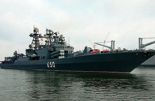 Khám phá hỏa lực cực mạnh trên chiến hạm Udaloy II của Nga 