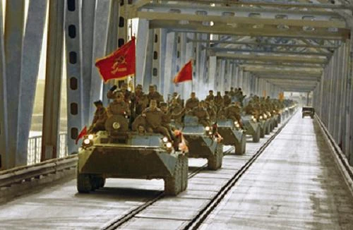 Nga kỷ niệm 25 năm ngày quân đội Liên Xô rút khỏi Afghanistan