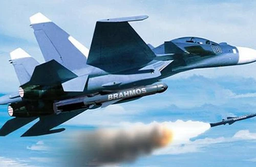 Ấn Độ “tuyên chiến” với Trung Quốc về xuất khẩu vũ khí giá rẻ