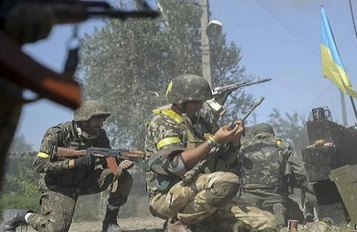 Lực lượng ly khai đồng ý mở vòng vây cho lính Ukraine theo đề nghị của Nga