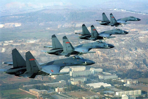 J-16 - “đứa con nhân bản lỗi” của Su-30MK2