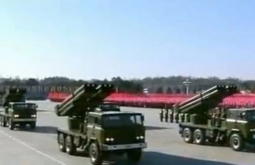 Lộ diện pháo tên lửa mới có uy lực khủng khiếp của Triều Tiên