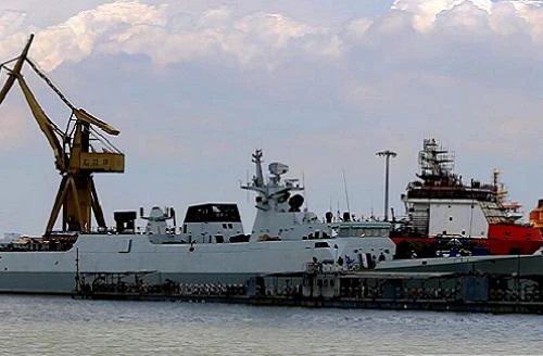 Trung Quốc tiếp tục tăng tàu chiến, gây căng thẳng trên biển Đông