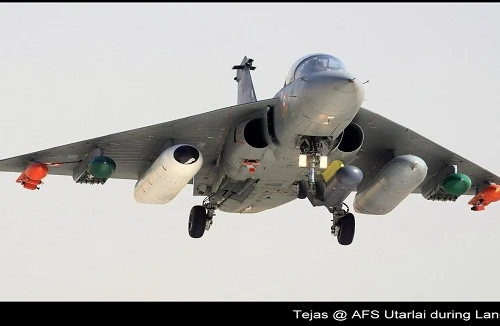Thực chất của “Máy bay chiến đấu quốc nội” HAL Tejas