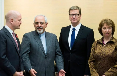 Cuộc điện đàm lịch sử giữa hai nhà lãnh đạo Anh và Iran