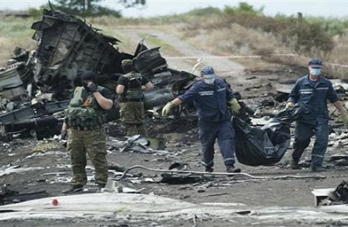 Nga xác nhận vệ tinh theo dõi tên lửa của Mỹ bay qua Ukraine lúc MH17 bị rơi