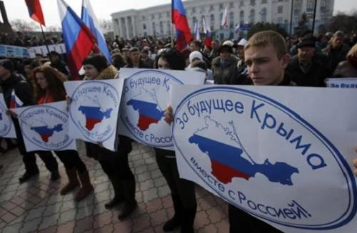 Kharkov và Donetsk biểu tình lớn đòi trưng cầu dân ý như Crimea