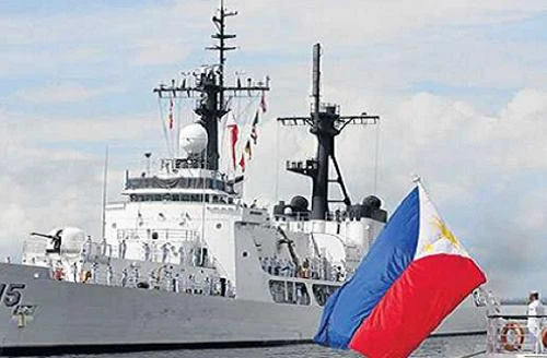 Philippines tuyển thêm 20.000 lính, mua thêm máy bay, tàu chiến