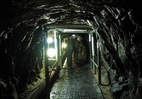 Báo Hàn Quốc: Chính phủ Triều Tiên chuyển xuống địa đạo