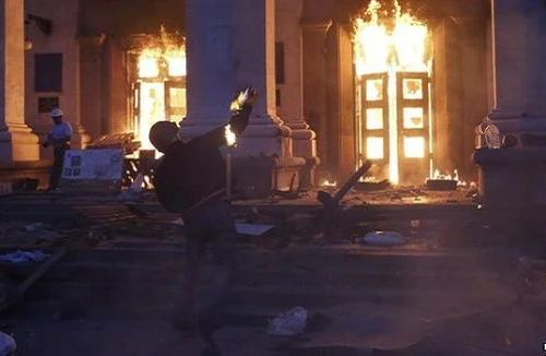 Nga xem xét yêu cầu điều tra việc sử dụng vũ khí hóa học ở Ukraine