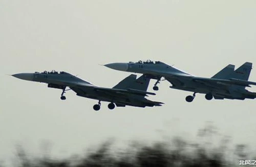 Máy bay chiến đấu Nga nhiều lần vượt biên sang Ukraine?