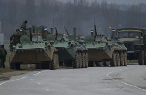 Quân đội Nga tràn vào Crimea chỉ còn là vấn đề thời gian
