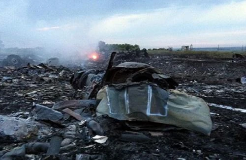 Dân quân Donetsk gửi hộp đen máy bay sang Nga điều tra