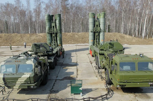 Ấn Độ quan tâm đặc biệt đến các hệ thống tên lửa phòng không của Nga