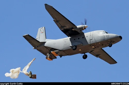 Indonesia gạ bán máy bay vận tải Casa 212 cho Myanmar