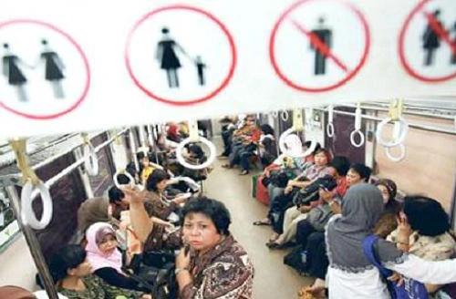 Thái Lan: Tàu hỏa có toa riêng dành cho phụ nữ, có cảnh sát bảo vệ