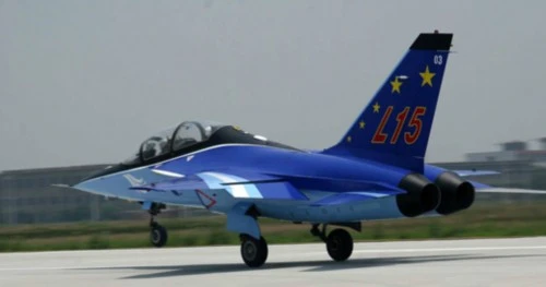 Báo Nga: Trung Quốc lại dùng chiêu “bẩn” để bán máy bay