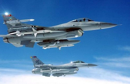 Đài Loan giục Mỹ bán máy bay, tàu ngầm hiện đại