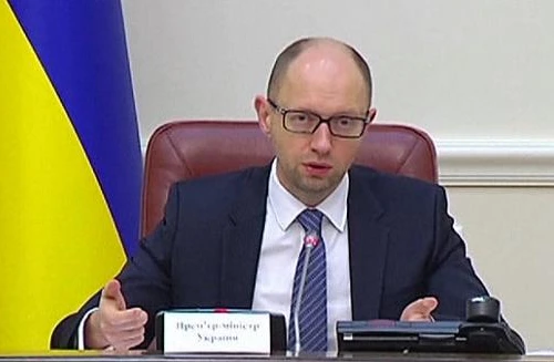 Thủ tướng Ukraine Arseniy Yatsenyuk từ chức, phó thủ tướng lên thay 