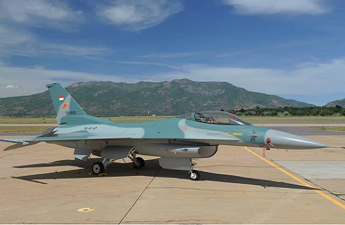 Indonesia tiếp nhận 3 chiếc máy bay chiến đấu F-16C/D đầu tiên từ Mỹ