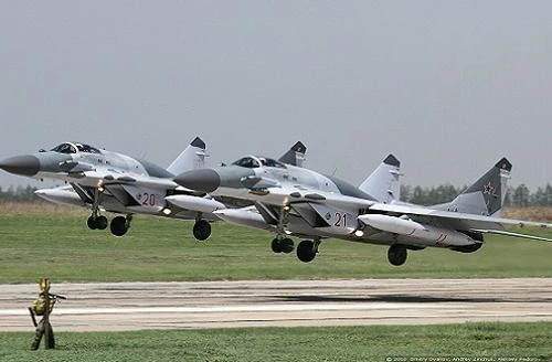 Máy bay chiến đấu MiG-29 của Nga rơi, phi công tử nạn