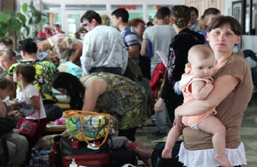 EU trừng phạt thêm 11 người, Nga “phớt lờ” không quan tâm