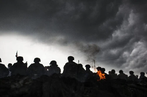 Slavyansk thất thủ, dân quân Donbass chọc thủng vòng vây chạy sang Kramatorsk