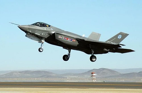 Mỹ gạ gẫm 20, Hàn Quốc "làm luôn" 40 chiếc F-35A