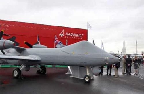 EU bổ sung trừng phạt, OSCE dùng UAV giám sát biên giới Nga-Ukraine