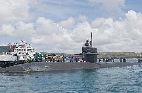 Tàu ngầm tấn công hạt nhân Mỹ thăm Philippines