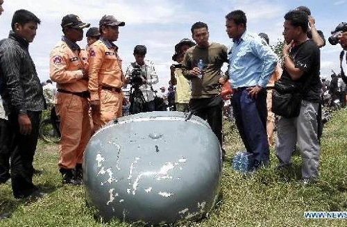 Trực thăng quân sự Z-9 rơi tại Phnom Penh, 5 người thiệt mạng