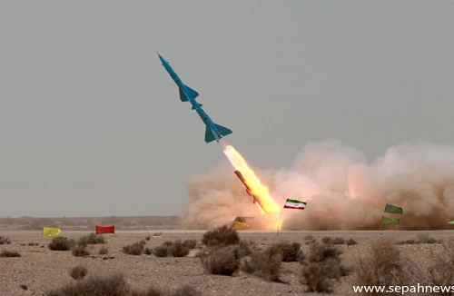 Iran phát triển hệ thống phòng không uy lực vượt trội S-200