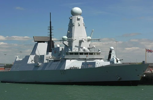 Anh biên chế tàu siêu khu trục hạm Type 45 cuối cùng