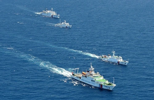 Căng thẳng tiếp tục leo thang, 3 tàu Trung Quốc xâm nhập Senkaku