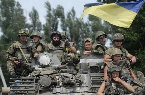 Nga tăng 20.000 quân dọc biên giới khiến Mỹ, Ukraine quan ngại một Crimea thứ 2