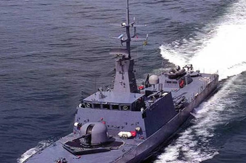 Singapore đóng mới hàng loạt tàu chiến