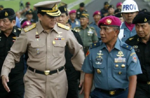 Tư lệnh Quân đội Hoàng gia: “Thái Lan như một con bệnh ung thư bất trị”