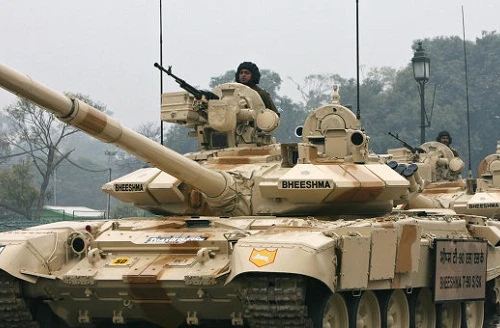 Ấn Độ sẽ hiện đại hóa hàng nghìn tăng thiết giáp của Nga
