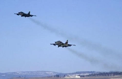 Hai máy bay chiến đấu Su-25 của Ukraine bị bắn hạ ở miền Đông