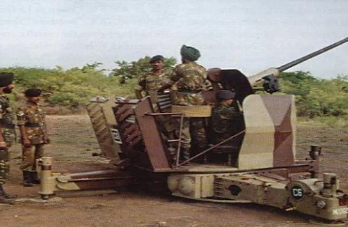 Không kiếm được “hàng ngoại”, Ấn Độ tự sản xuất pháo phòng không