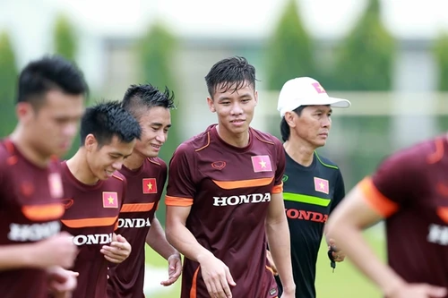 Chủ tịch VFF gây tranh cãi khi ngăn Quế Ngọc Hải lên Đội tuyển Việt Nam