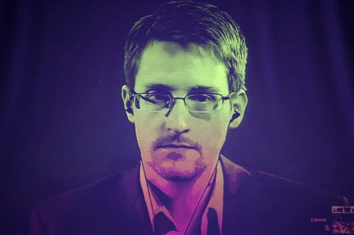 Nga đồng ý để Edward Snowden tị nạn thêm 3 năm