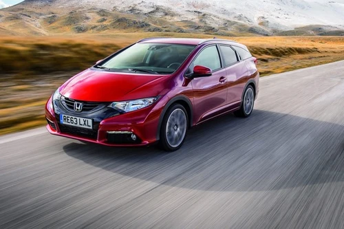 Honda Civic Tourer đã có giá bán chính thức