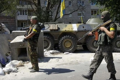 Ukraine: Lãnh đạo phe li khai loan tin sắp nhận được vũ khí từ Nga