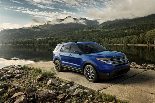 Ford Explorer được nâng cấp với hàng loạt trang bị hiện đại