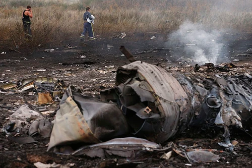 Báo cáo sơ bộ về vụ rơi máy bay MH17 được công bố trong một vài ngày tới