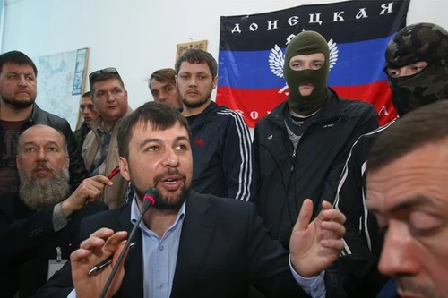 Chính quyền Ukraine nhượng bộ, người biểu tình không đồng ý